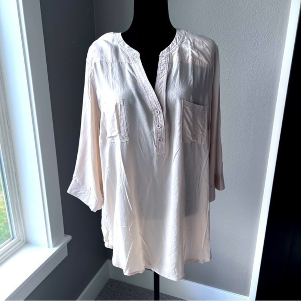 NWT philosophy woman 3X top